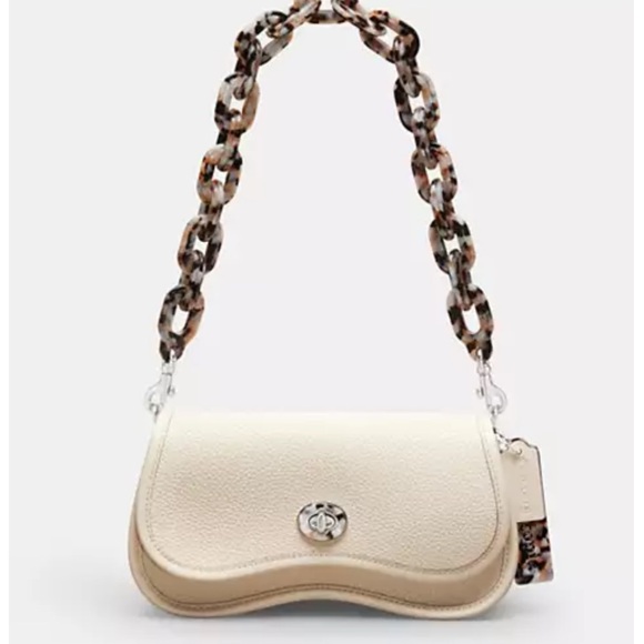 Coachtopia Handbags - 🧡Coachtopia NWT Wavy Elegant Cream Shoulder Bag with multi color strap 🧡